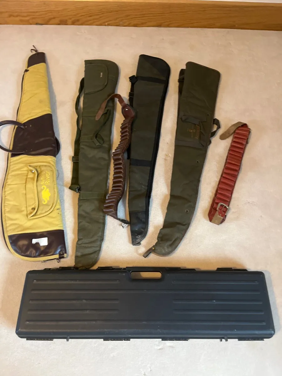 Gun slips and travel gun case