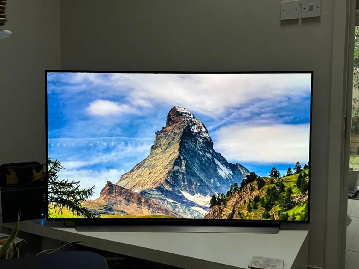 LG oled tv 55-inch (CX / 2020 model) - Image 1