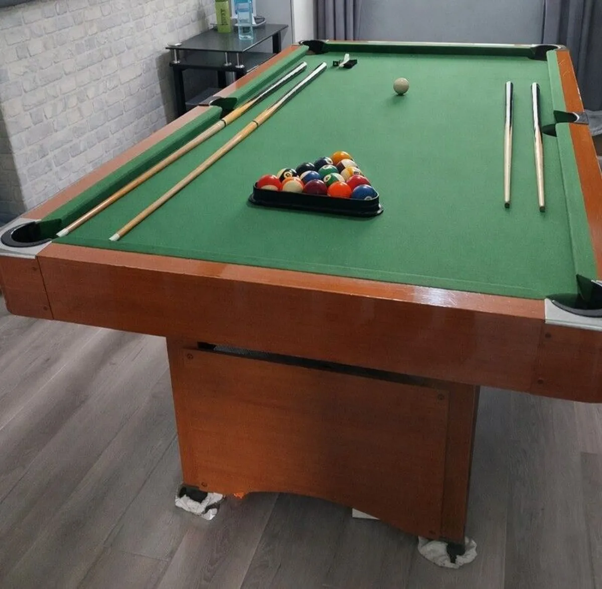 6ft Pool Table - Excellent Condition - Cover and Accessories Included - Image 1