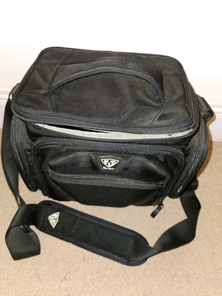 Large Cooling lunch box - Image 1