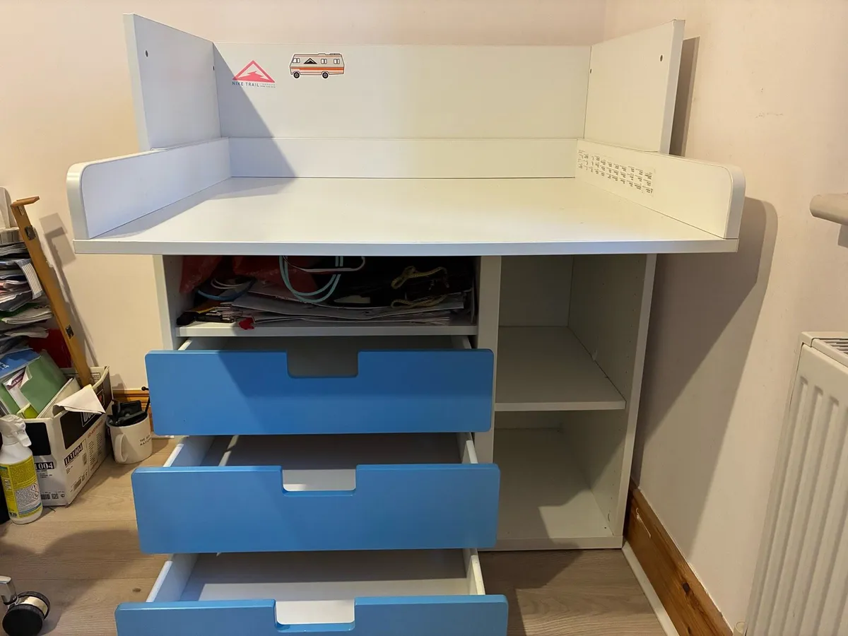 Changing Table - Image 3