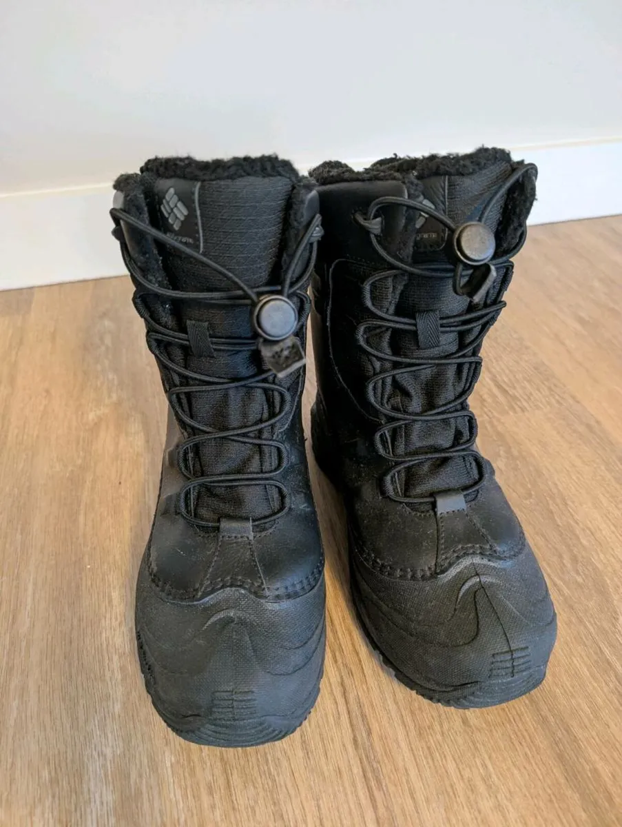 Colombia Ski Boots UK4 worn once - Image 2