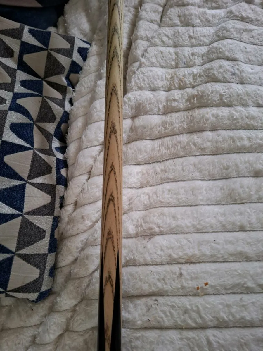 PERADON ASH SNOOKER CUE 57INCH - Image 3