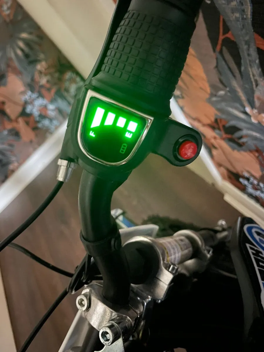 Electric scrambler bike - Image 2