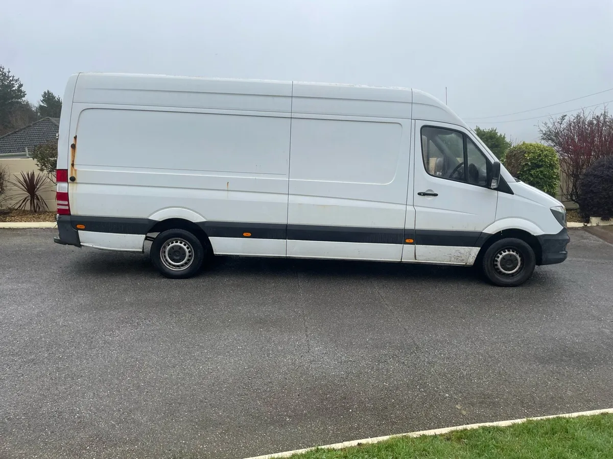 2016 Mercedes sprinter - Image 2