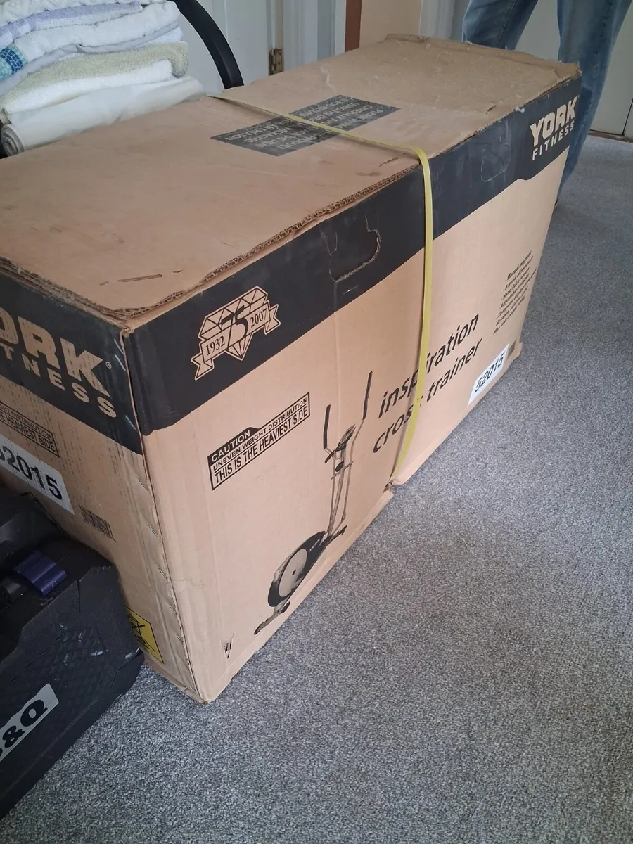 Cross trainer - Image 3