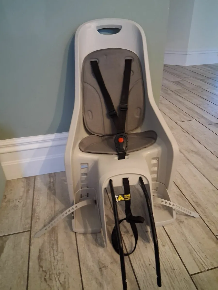 Child seat for bike - Image 1