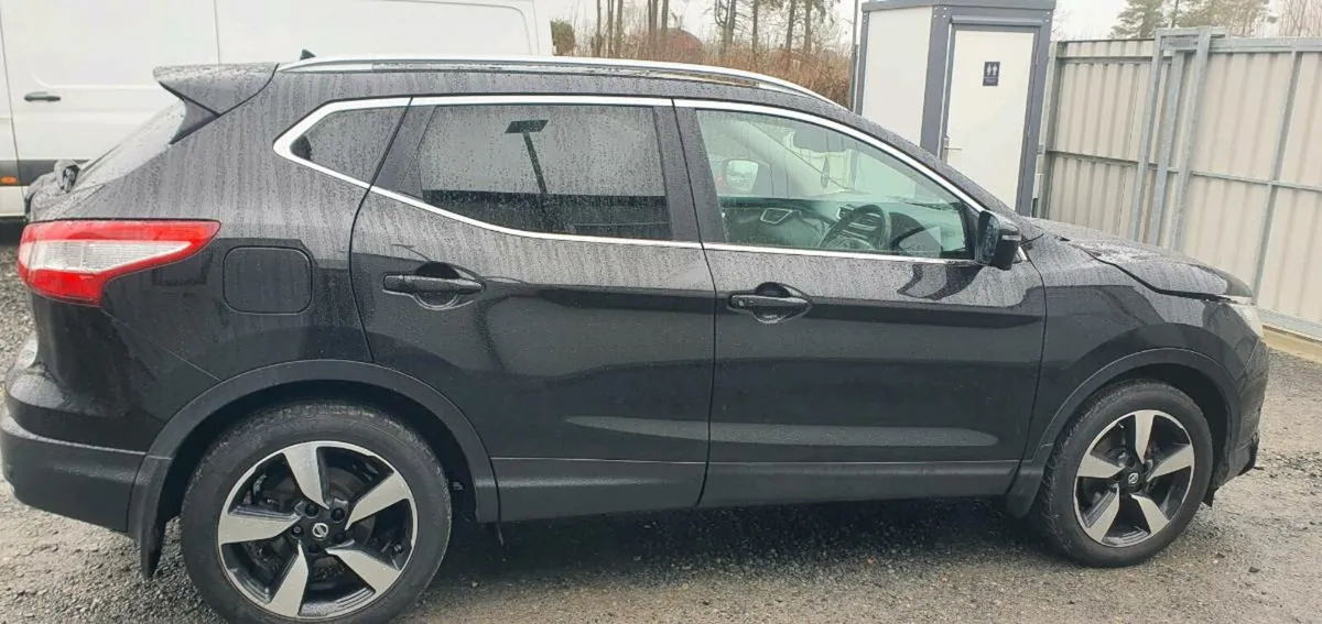 171 NISSAN QASHQAI AUTO - Image 4