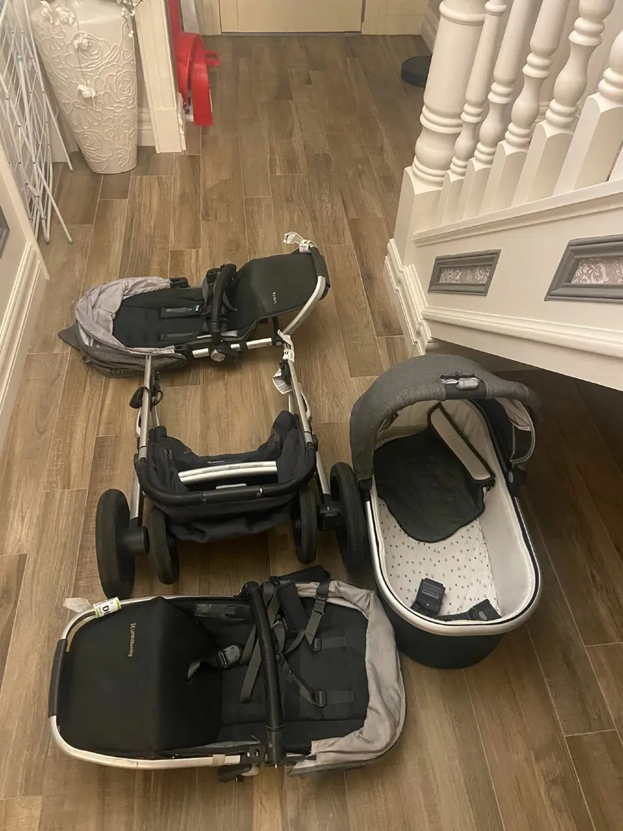 Uppa Baby Vista Travel System - Image 1