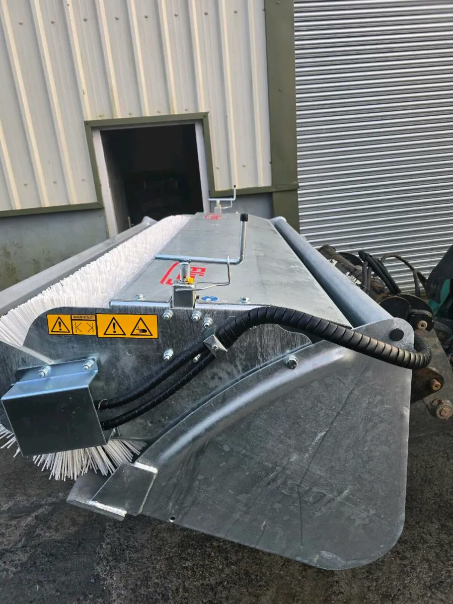 FLIEGL Sweepers - Image 2