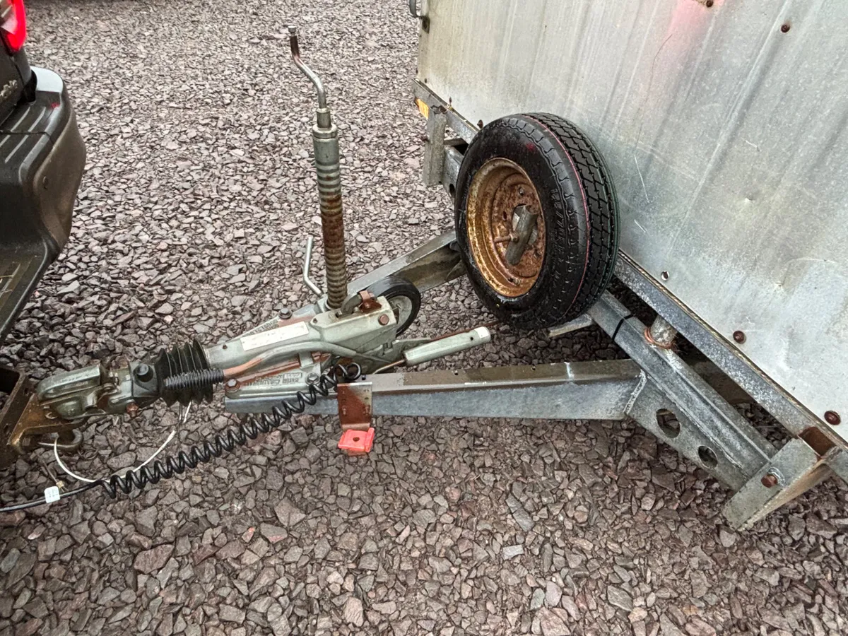 Ifor williams 12ft x 6ft 6” cattle trailer - Image 2