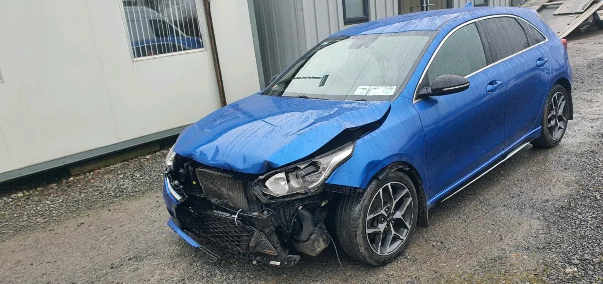 201 KIA CEED GT LINE AUTO - Image 3