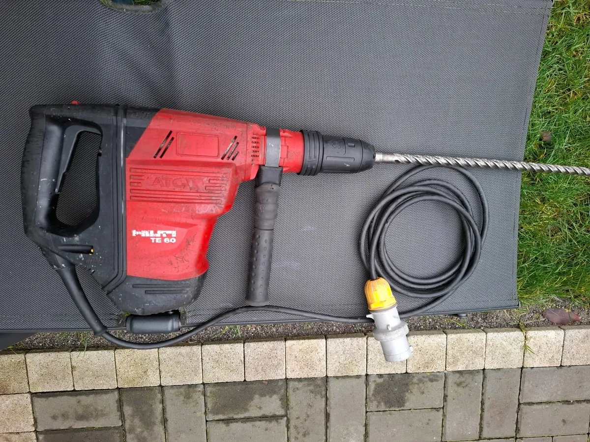 HILTI SDS MAX DRILL/BREAKER  (WARRANTY 6-MONTHS) - Image 4