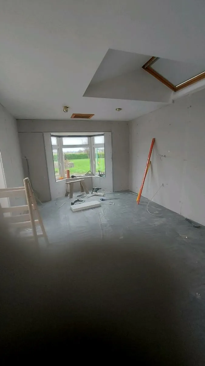 Carpenter builder tiler - Image 1