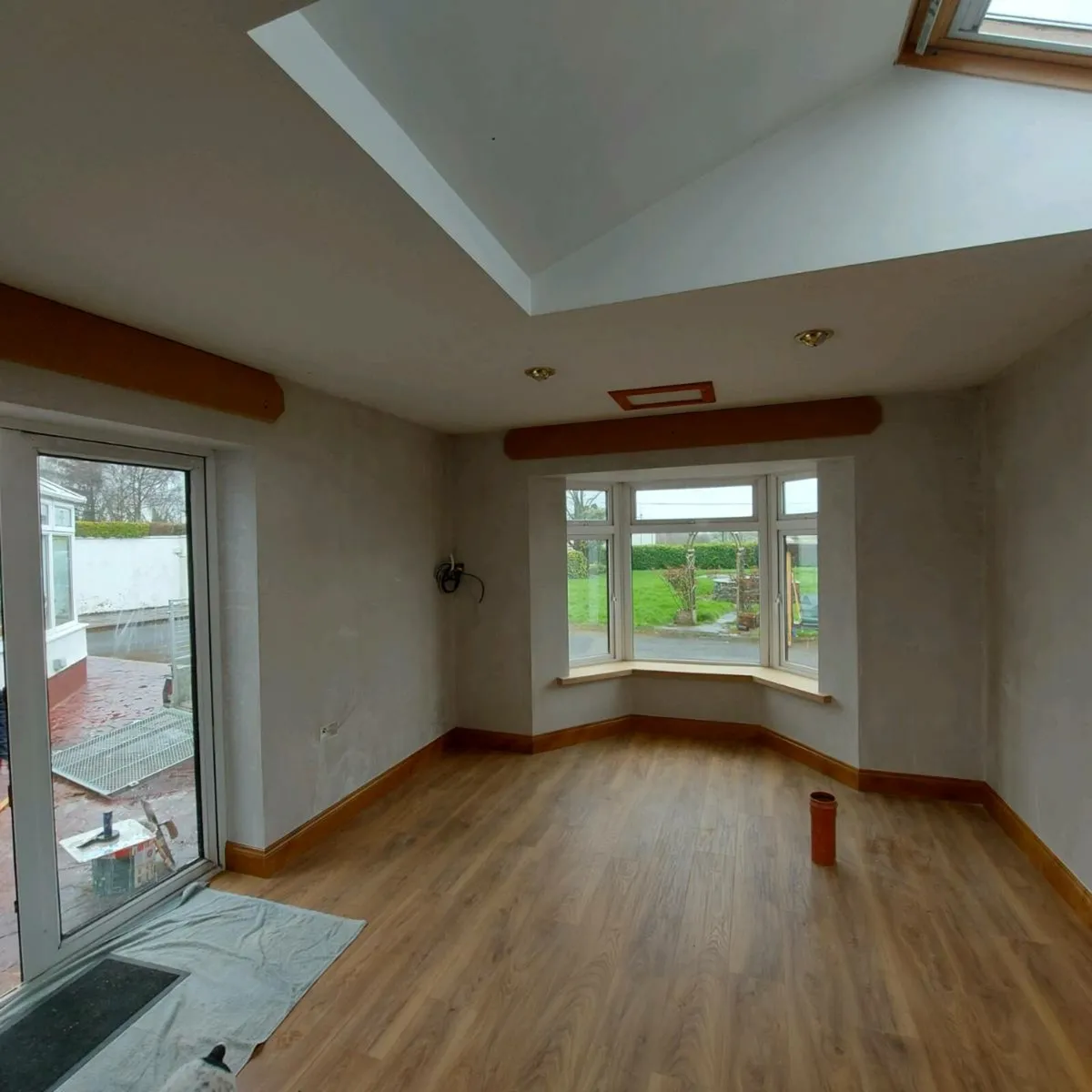 Carpenter builder tiler - Image 2