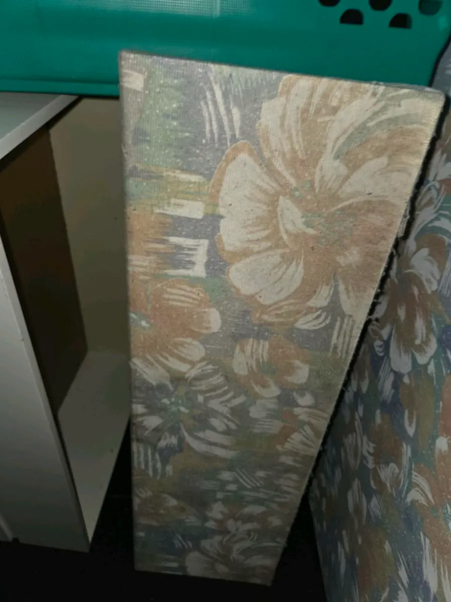 Free Single bed base with 2 drawers - Image 1