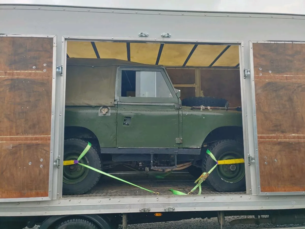 Enclosed Classic Car Transport - Image 3