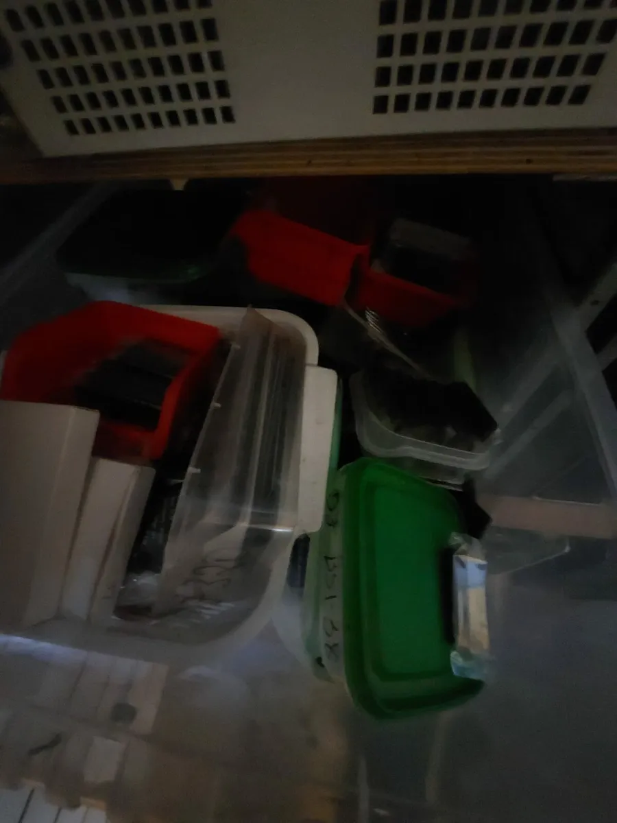 Give screen protector case for free closing down - Image 1