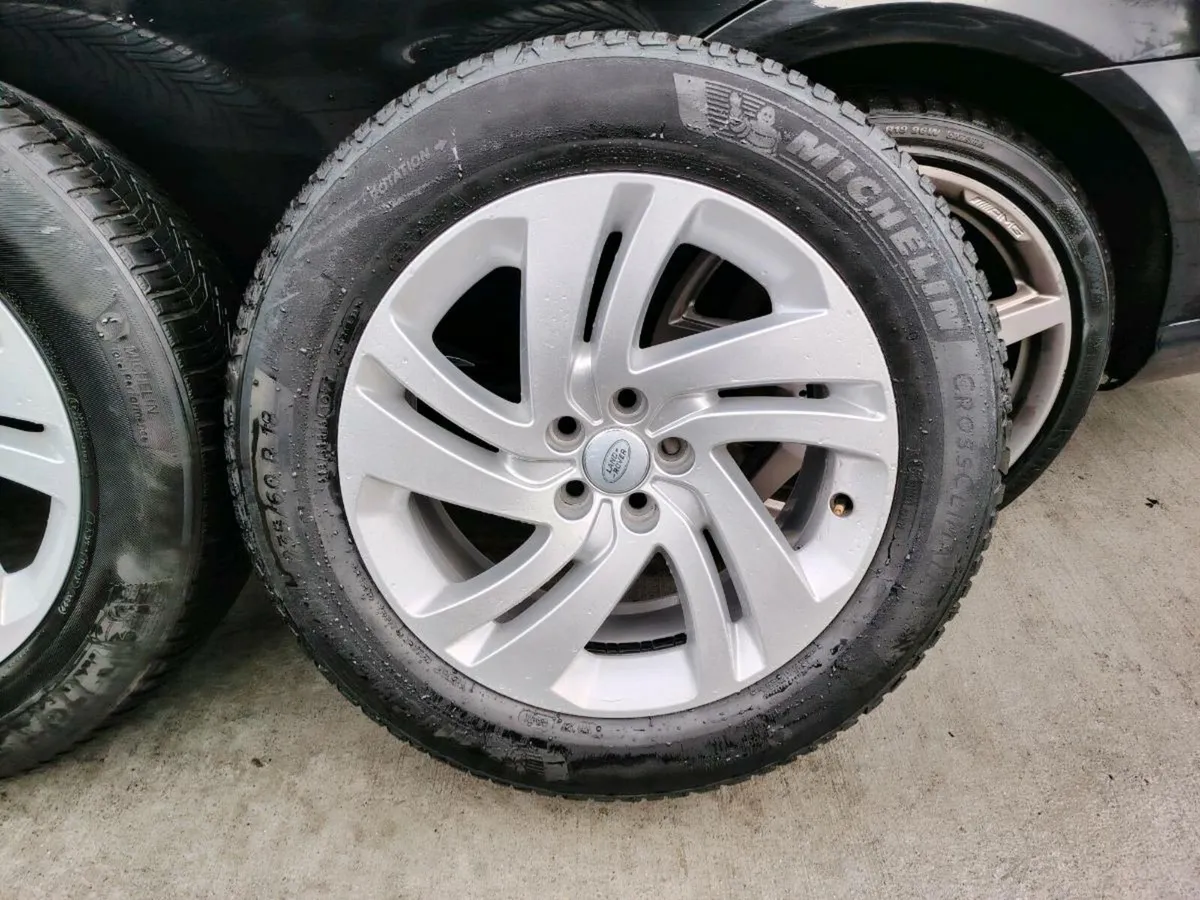 Range Rover alloys with Michelin tyres - Image 2