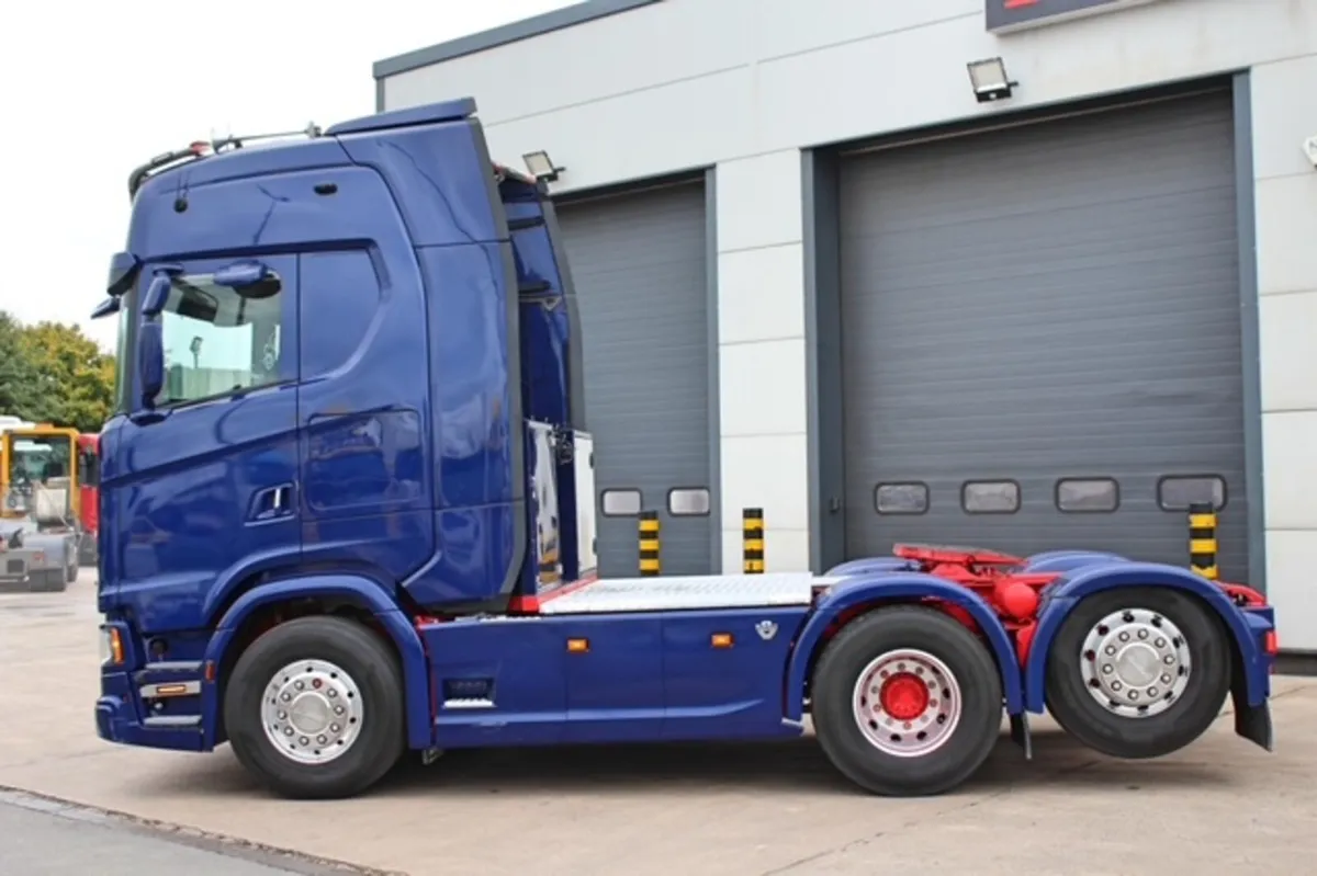 2021 SCANIA S660  6X2 WITH REAR LIFT AXLE - Image 4