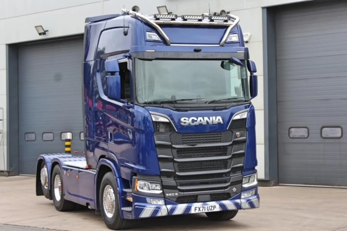 2021 SCANIA S660  6X2 WITH REAR LIFT AXLE - Image 1