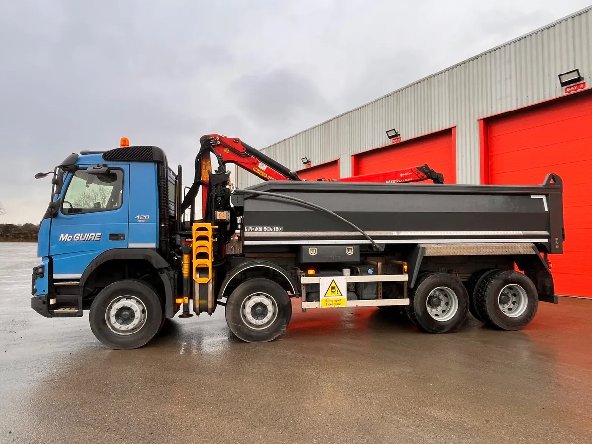 212 Volvo FMX 13 Litre 420 November 2021 - Image 4