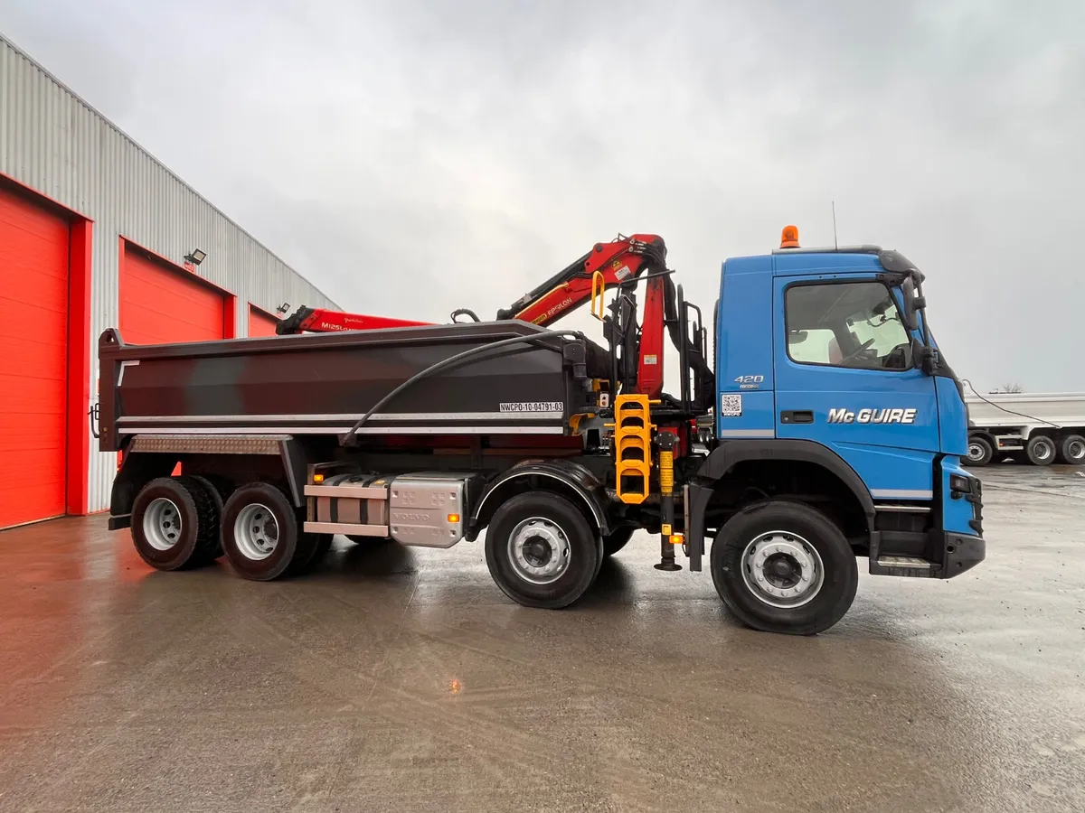 212 Volvo FMX 13 Litre 420 November 2021 - Image 3