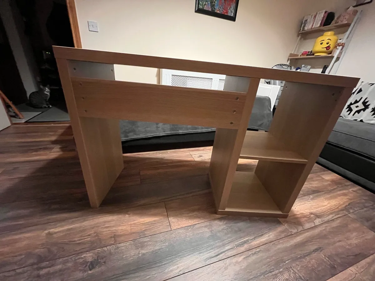 Free to go - Ikea desk - Image 1