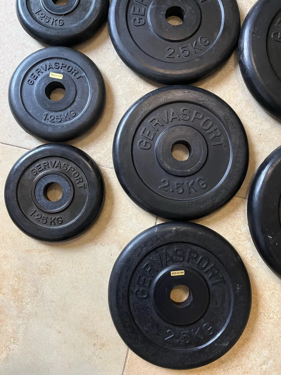 35kg standard 1” rubber weight plates - Image 4