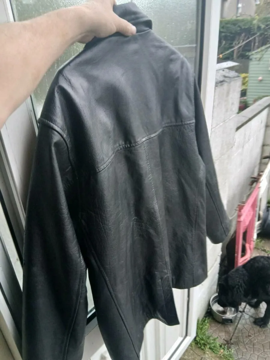 Gents leather jacket - Image 2