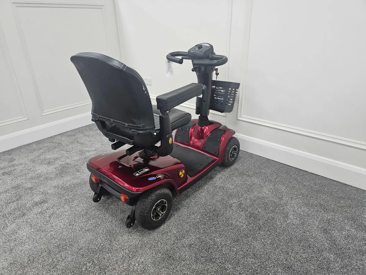 Pre-Owned Invacare Leo Mobility Scooter - Image 3