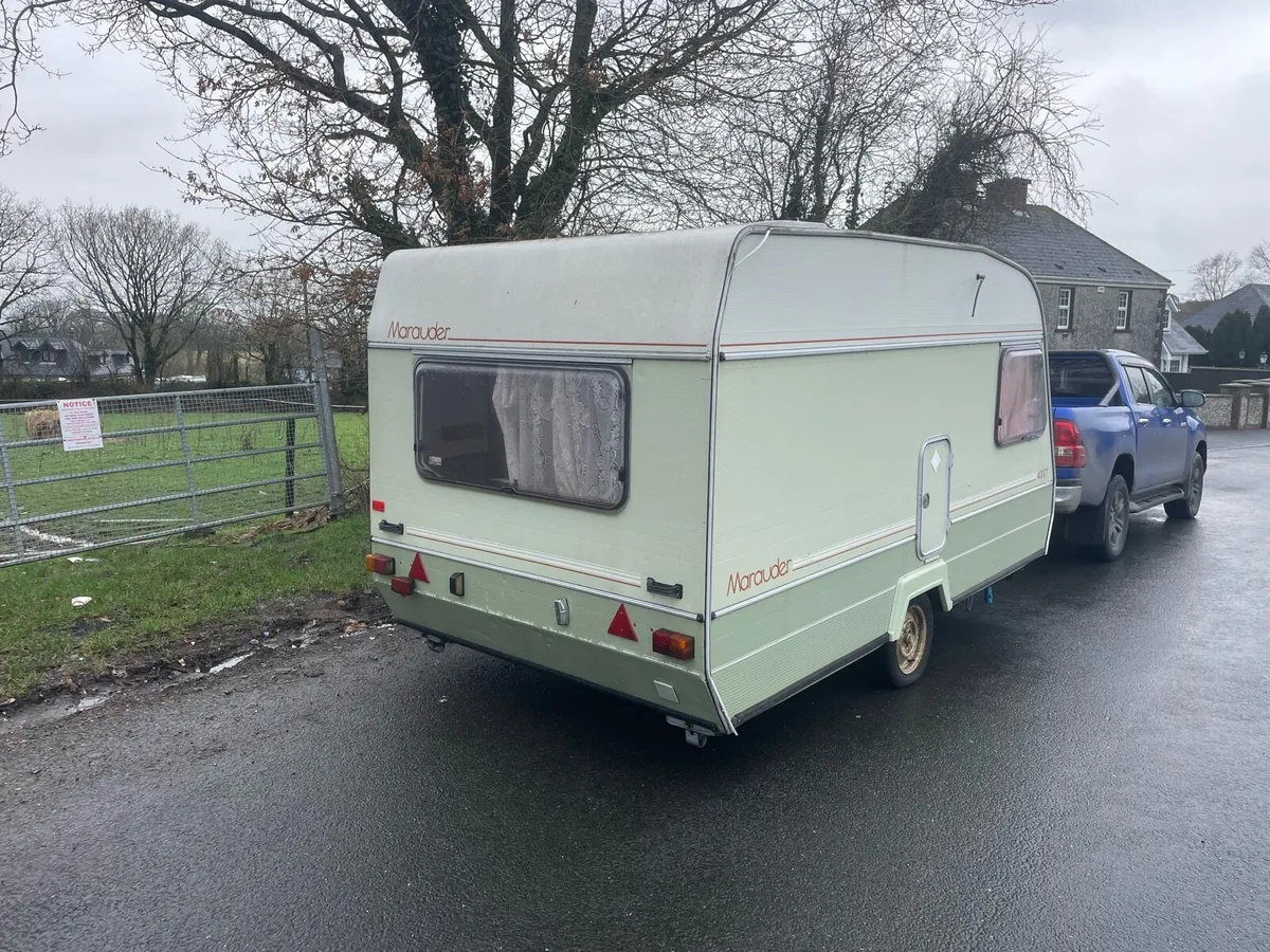 600 kg 4 birth caravan - Image 2