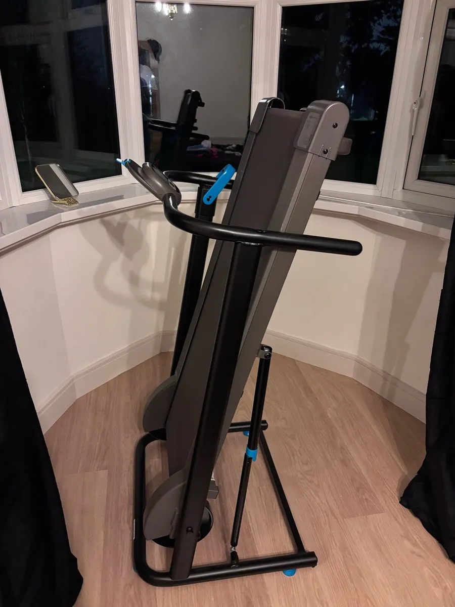 Decathlon motorless threadmill - Image 1