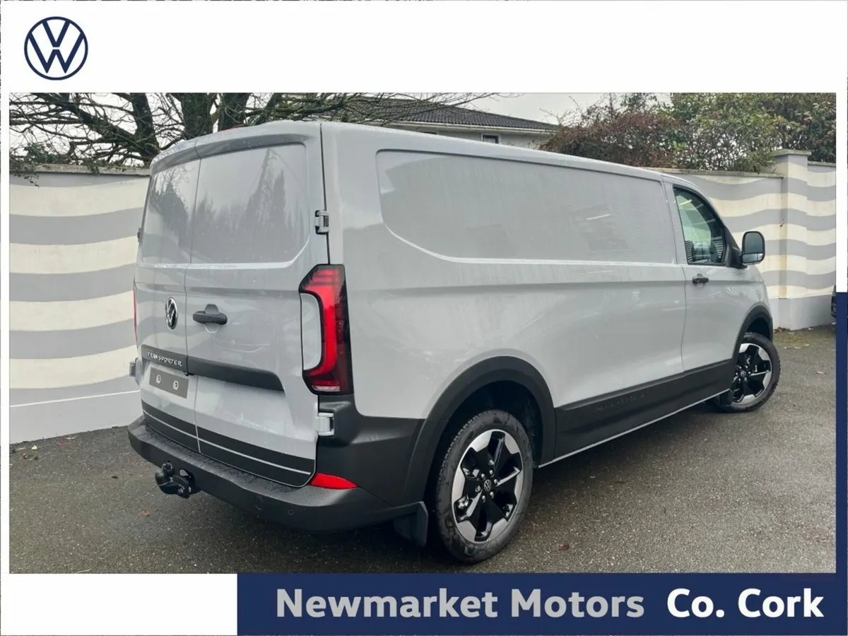 Volkswagen Transporter ( 0% HP FINANCE AVAILABLE ) - Image 3