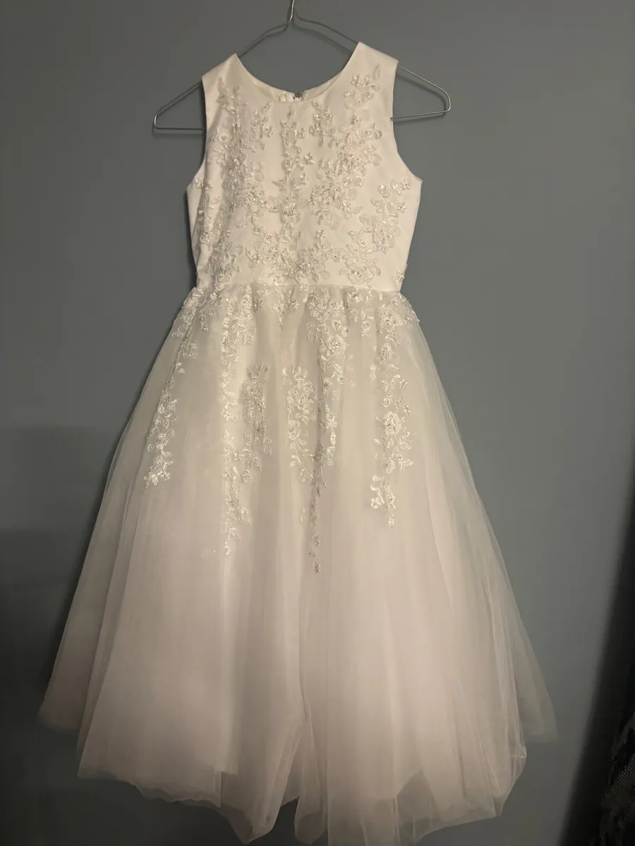 Communion dress and shoes - Image 4