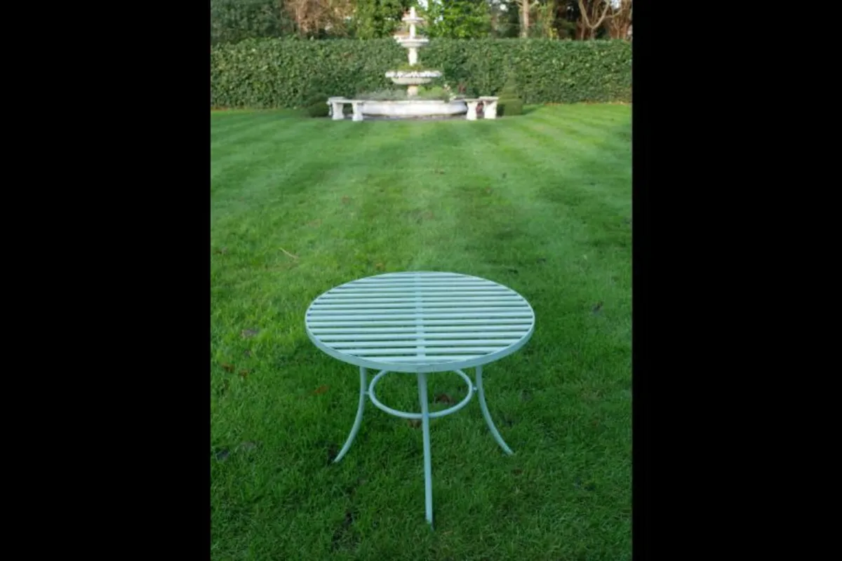 Pistachio Side Table D7387 - Image 2