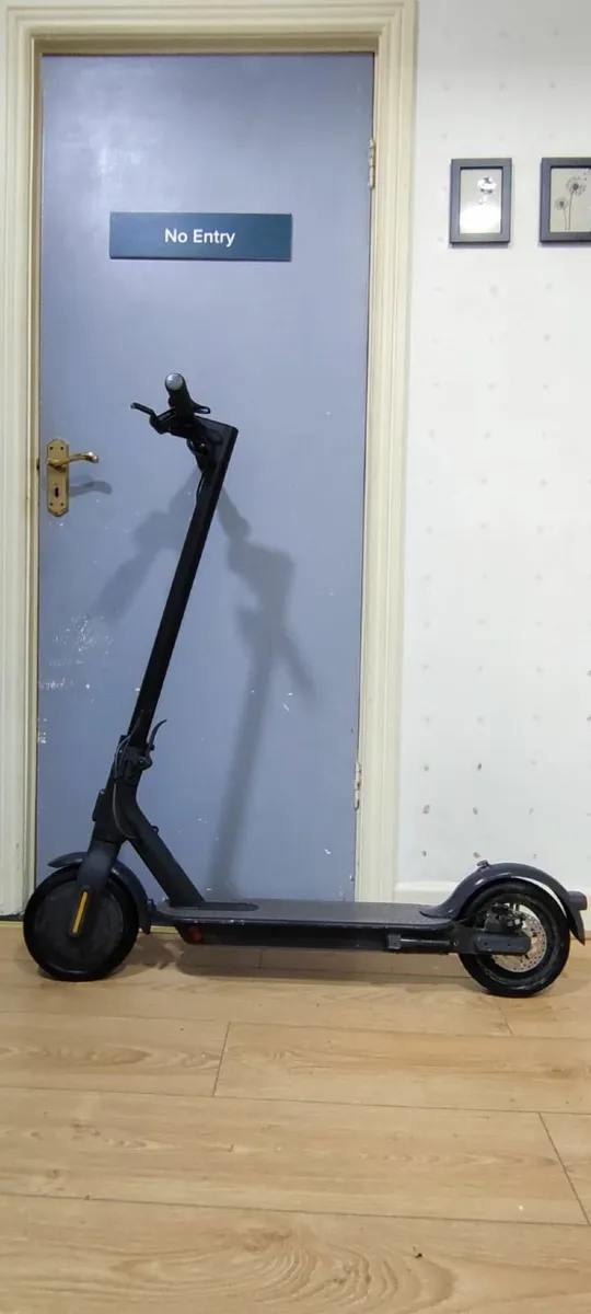 Xiaomi Scooter - Image 1