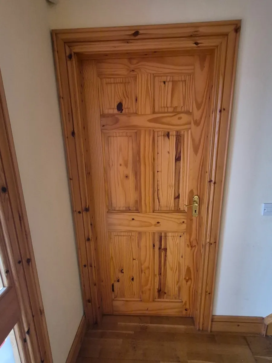 20 Pine Doors for Sale - Image 2