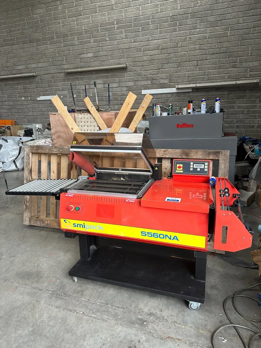 Shrink Wrapper Shrink Wrapping Machine - Image 2