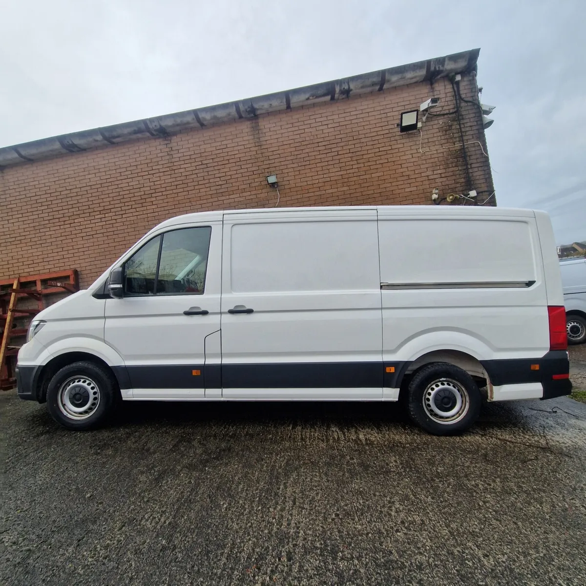 Volkswagen Crafter 2019 - Image 1
