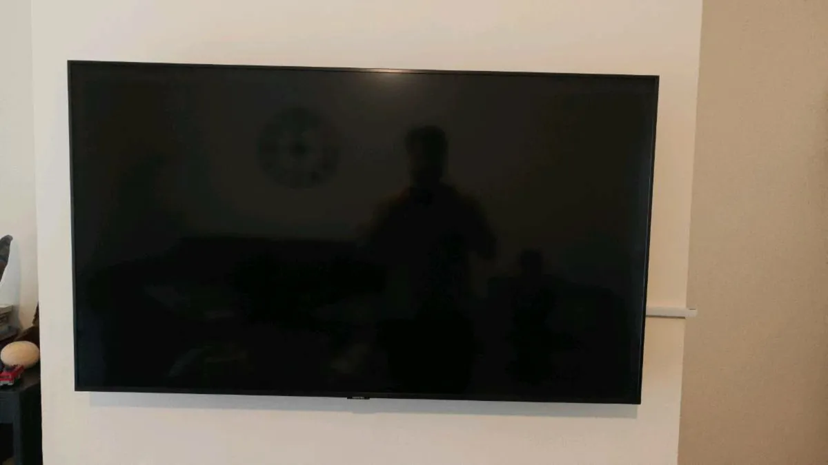 SAMSUNG 50" UHD TV TU7020