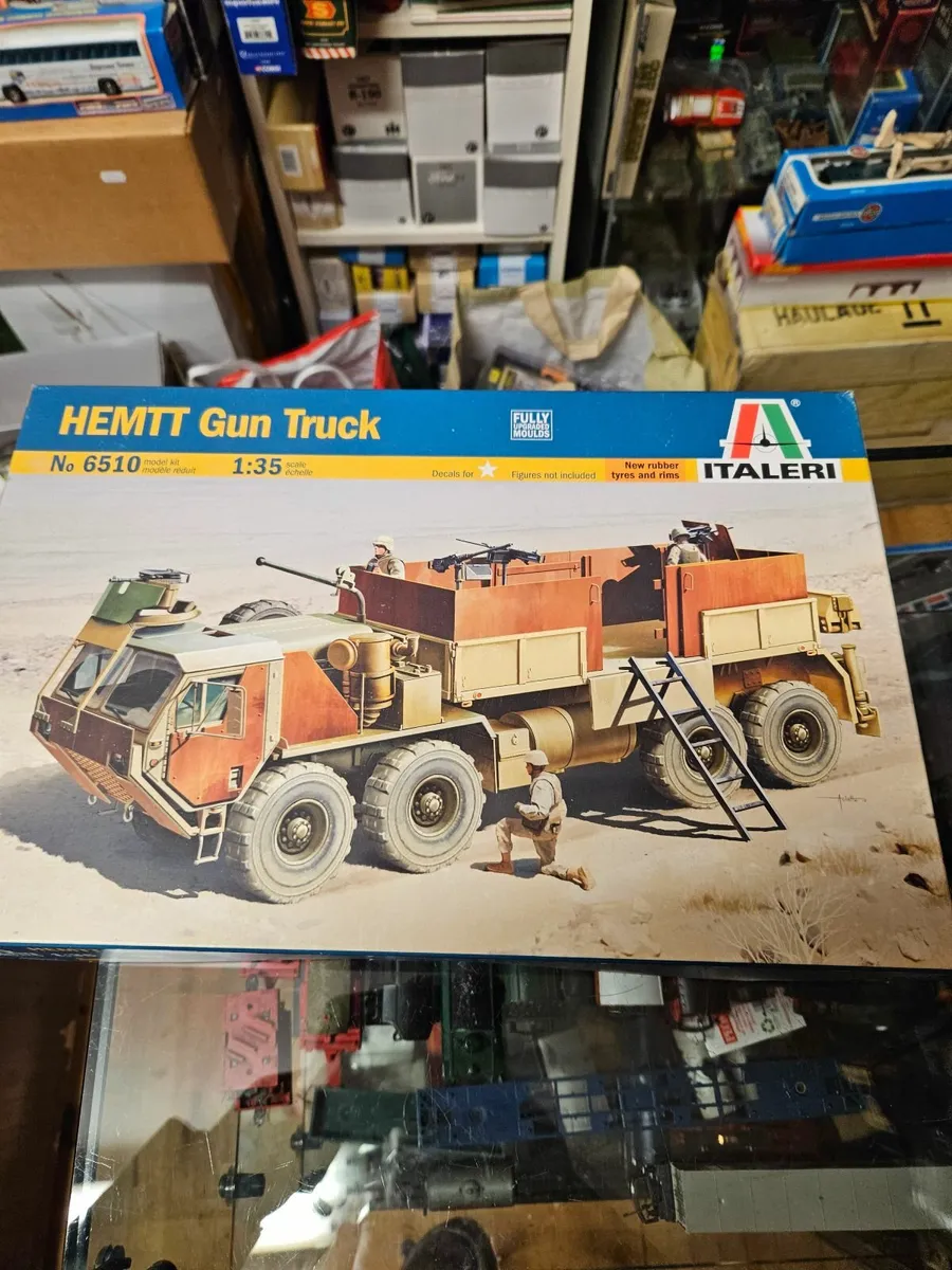 Airfix Italeri American Armoured Truck - Image 1