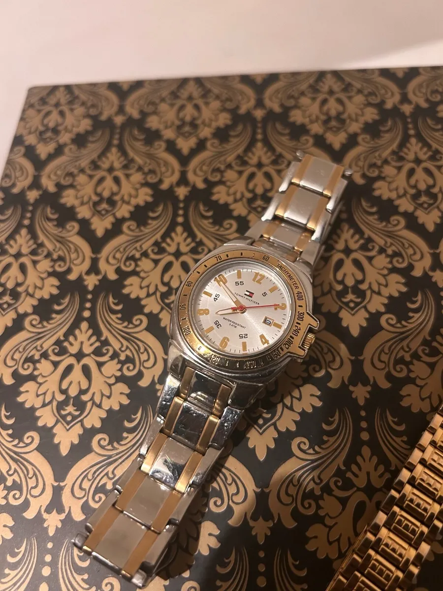 Tommy Hilfiger two-tone analog quartz watch - Image 2