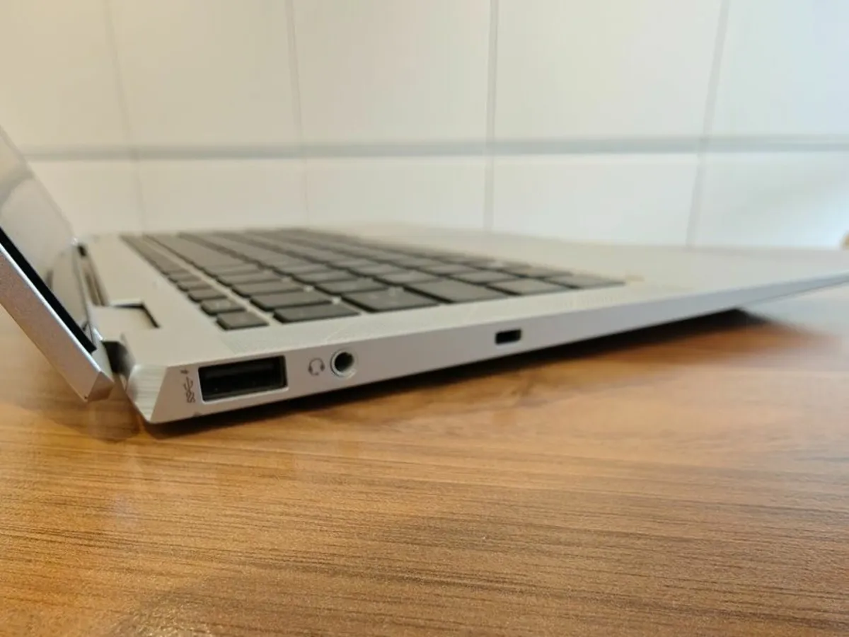 HP EliteBook x360 1030 G7 | i5 | 16GB | 256GB | 13 - Image 4