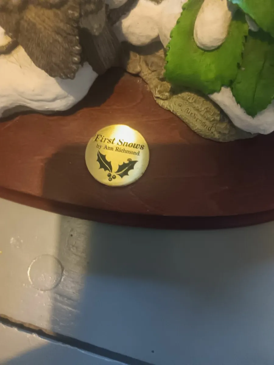 Wildlife figurine centrepiece - Image 3