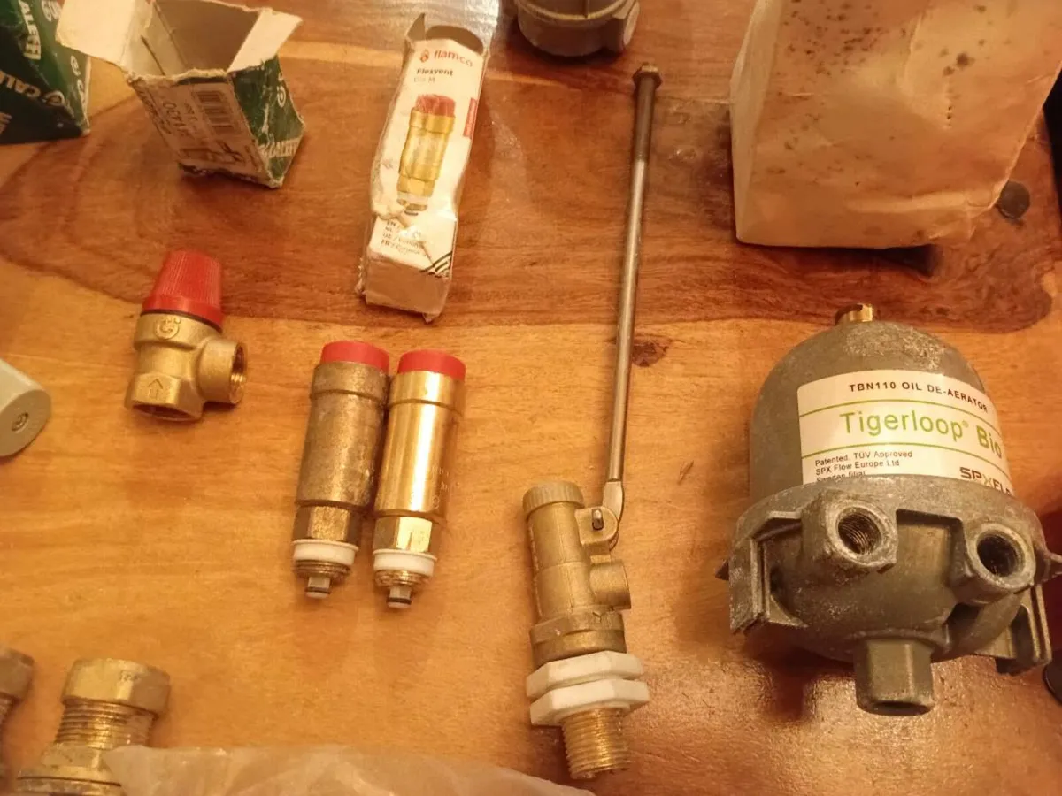 Plumbing materials - Image 3