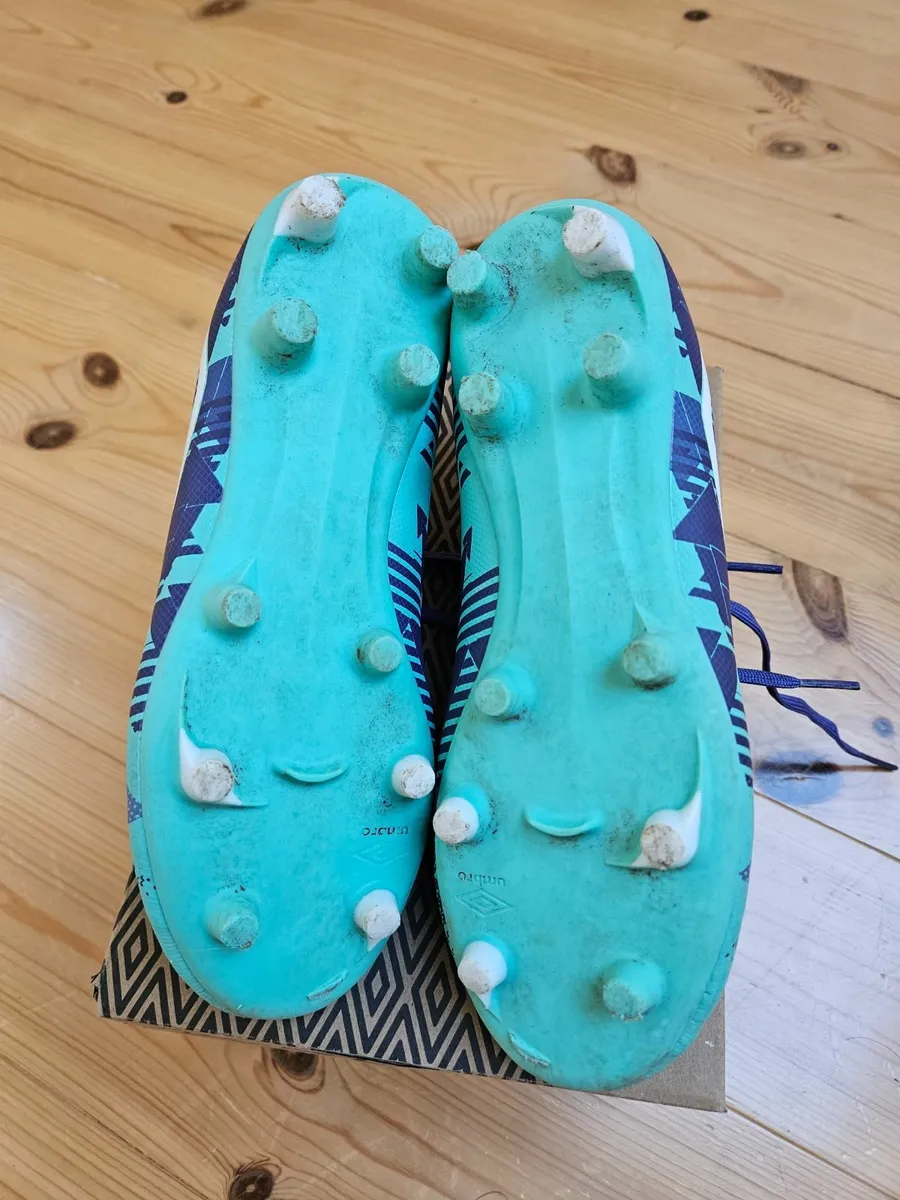 Girls Football Boots - Image 2