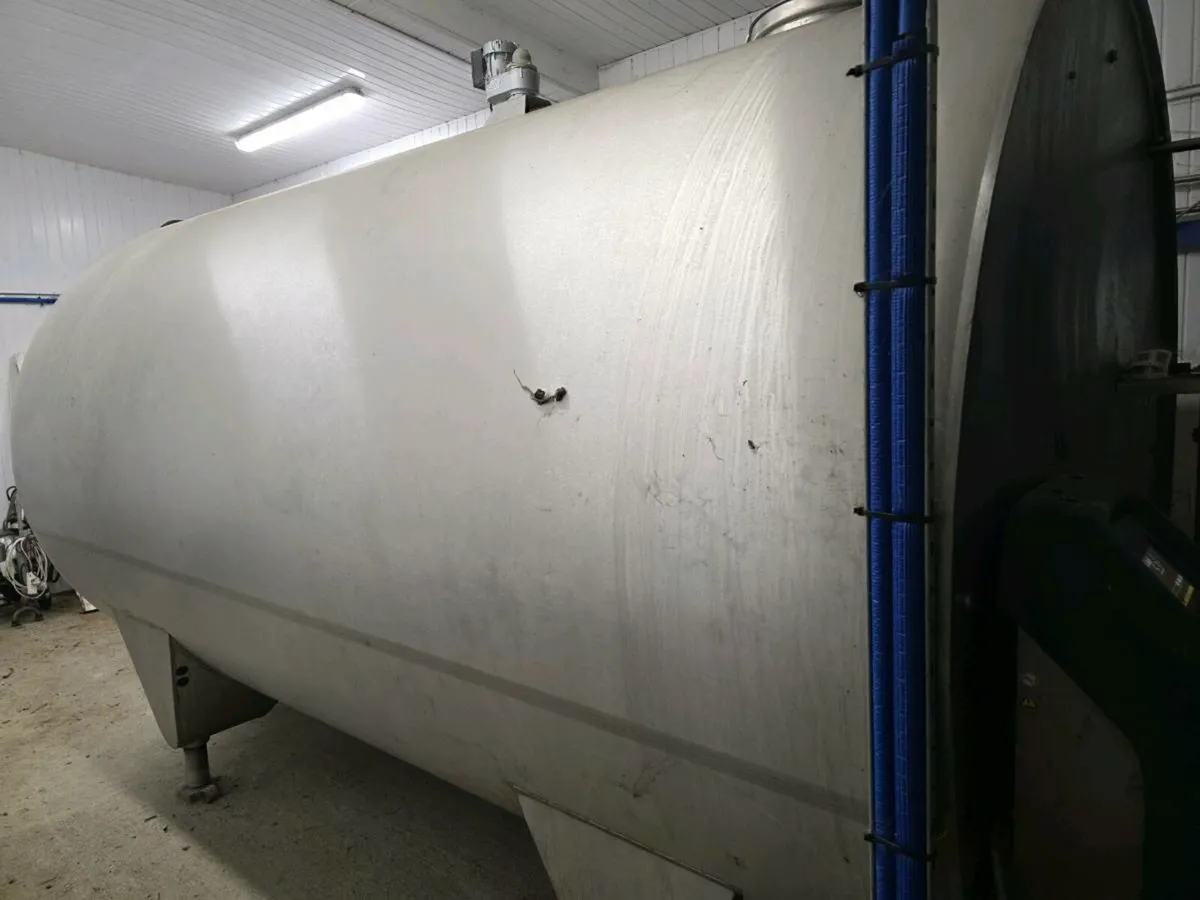 12000 litre bulk tank - Image 4