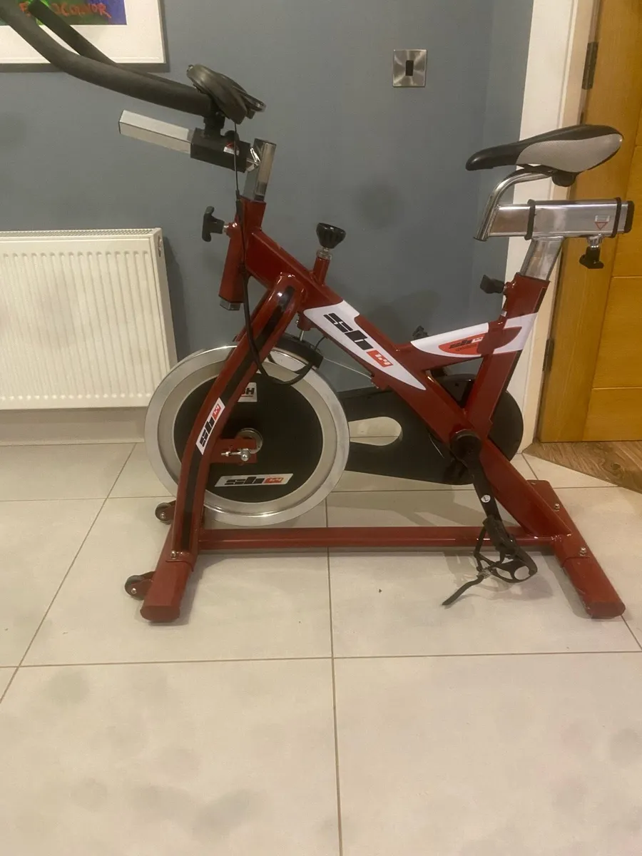 Spinning Bike - Image 1
