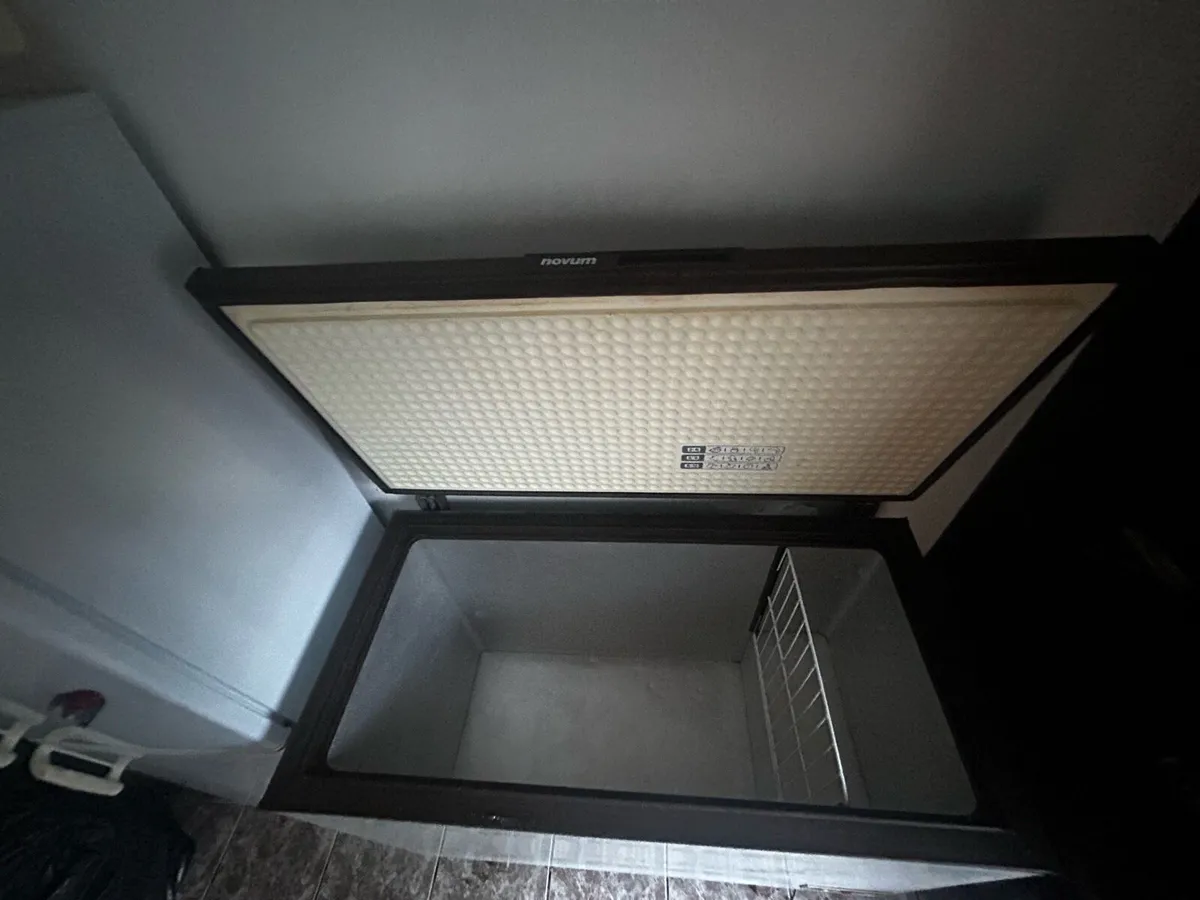 Chest freezer - Image 2